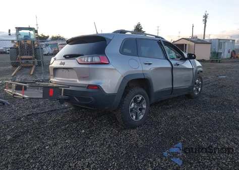 2019 Jeep Cherokee Trailhawk Elite 4X4 from USA, damaged, VIN 1C4PJMBX0KD217914